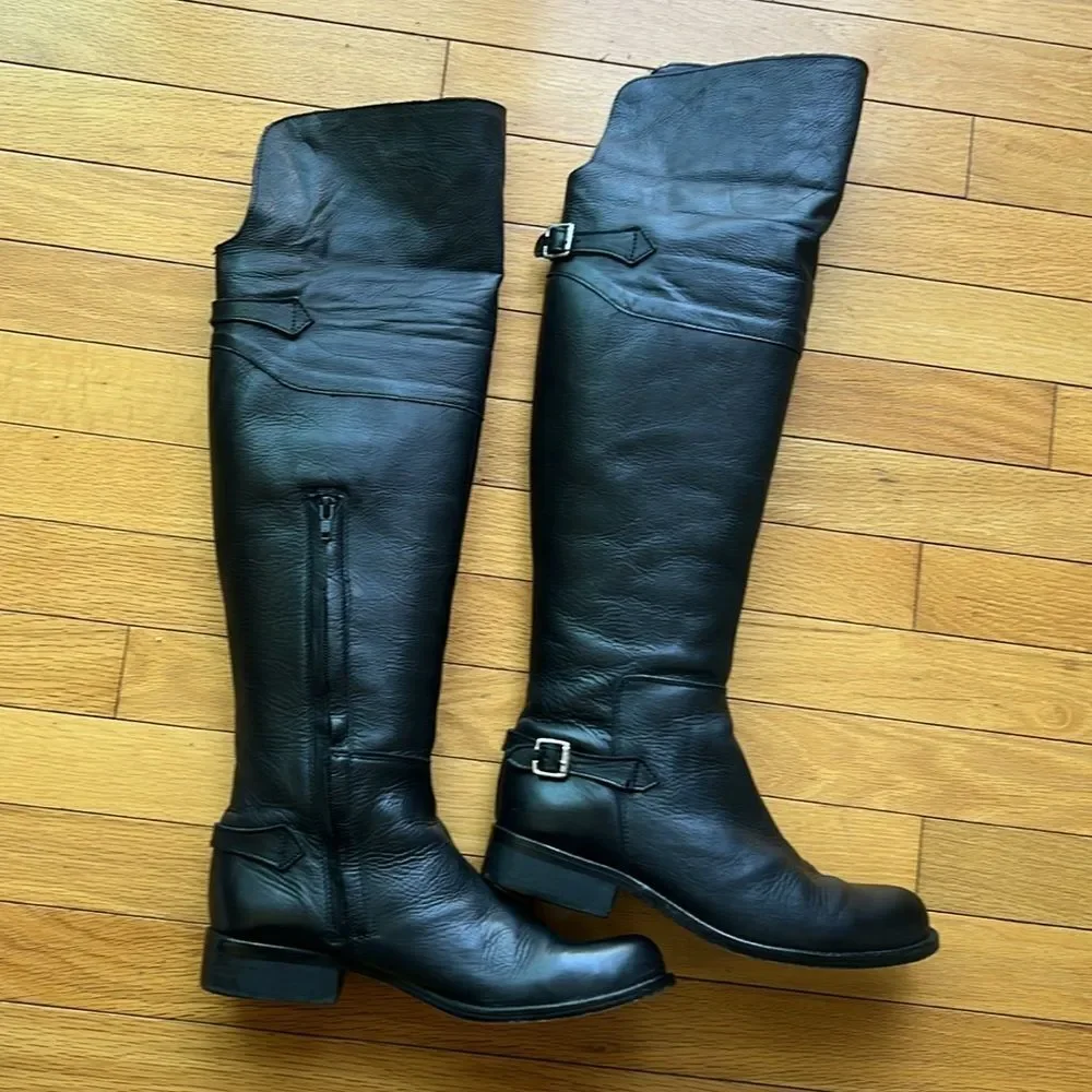 Steve Madden Above the knee Black Leather Silver Buckles Riding Boots Sz 8.5